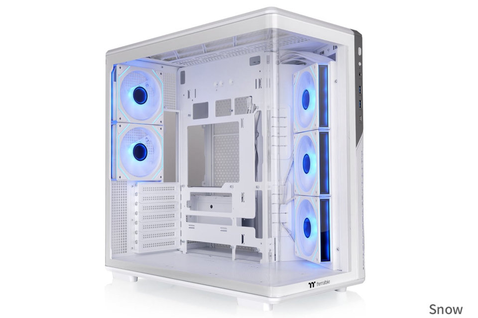 曲面強化ガラス/デュアルチャンバー構造のPCケース「View 590 TG ARGB