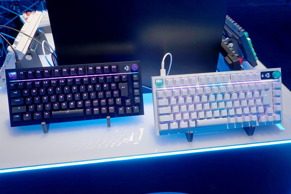 Logicool G Blue シルバー 【ほぼ未使用】 ロジクールGの75%キーボード「G316 X 75」や人気マウスの新色が近日