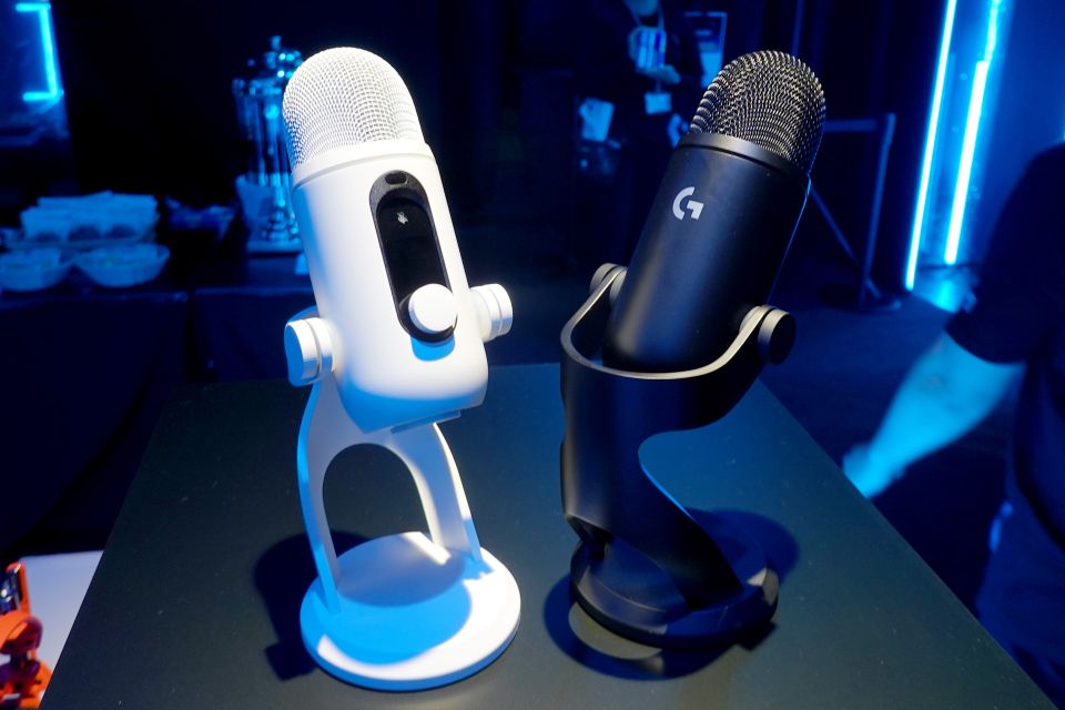 ロジクールG、本体だけで音声追尾/AIノイズ除去できるマイク「YETI 2