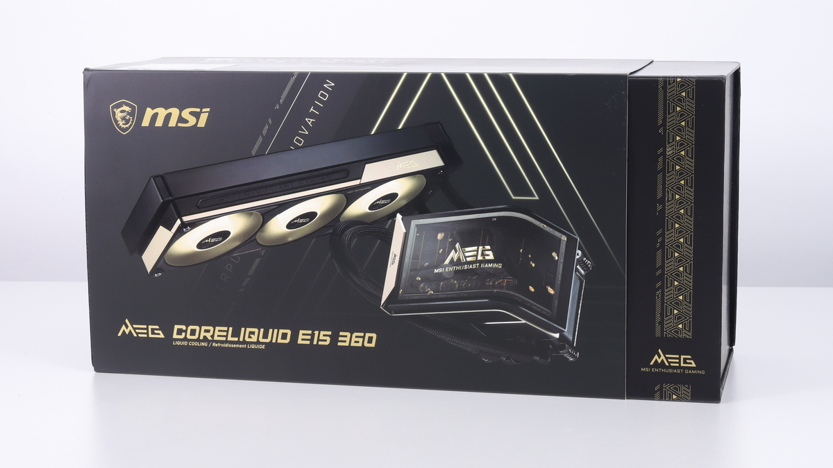 MSI MEG CORELIQUID E15 360の製品パッケージ