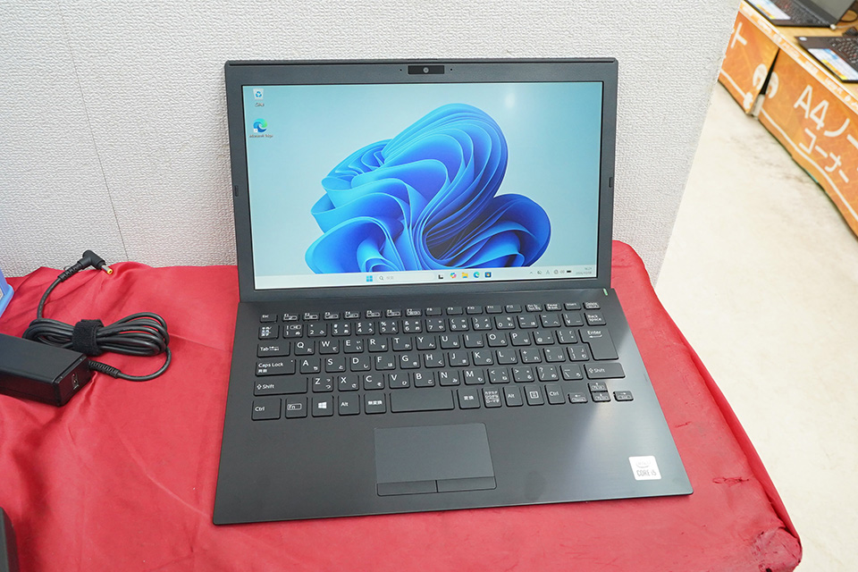 Core i5-1035G1搭載の13.3インチ「VAIO」が24,800円！中古PCセール