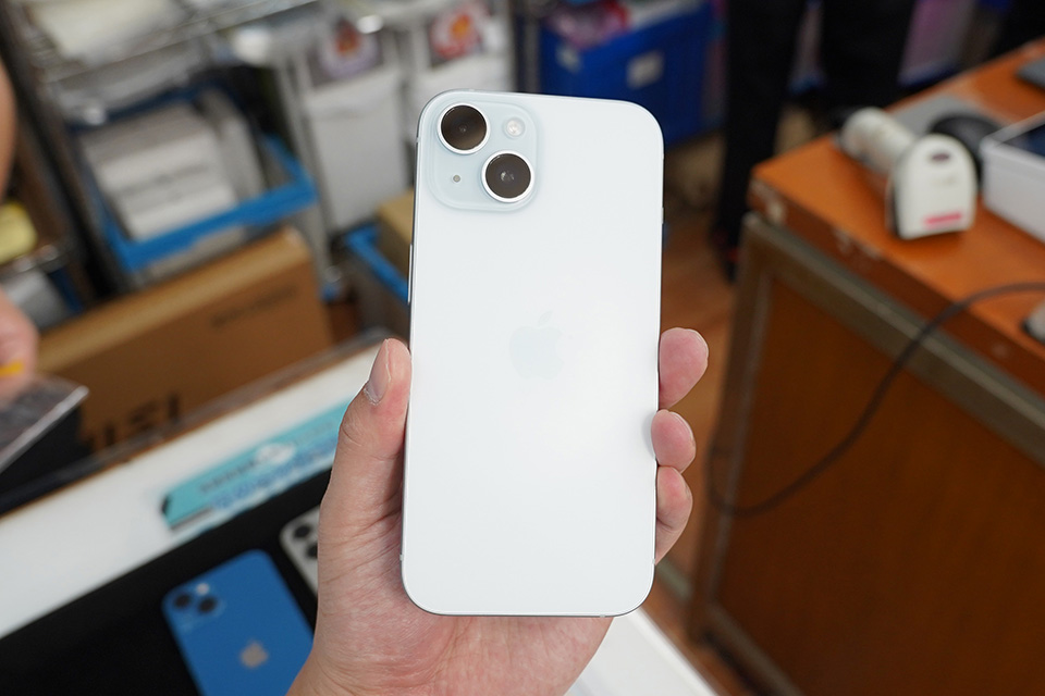 iPhone 15」が69,980円、「iPhone 16 Pro Max」が149,980円など！訳