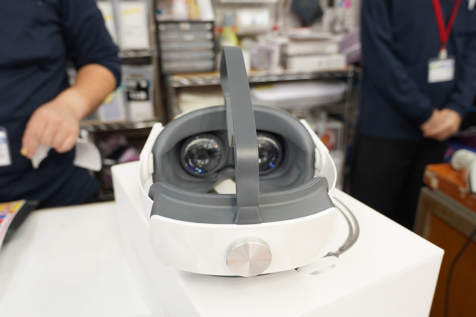 4K解像度の法人向けVRヘッドセット「Pico neo 3 Pro」が27,980円！上級