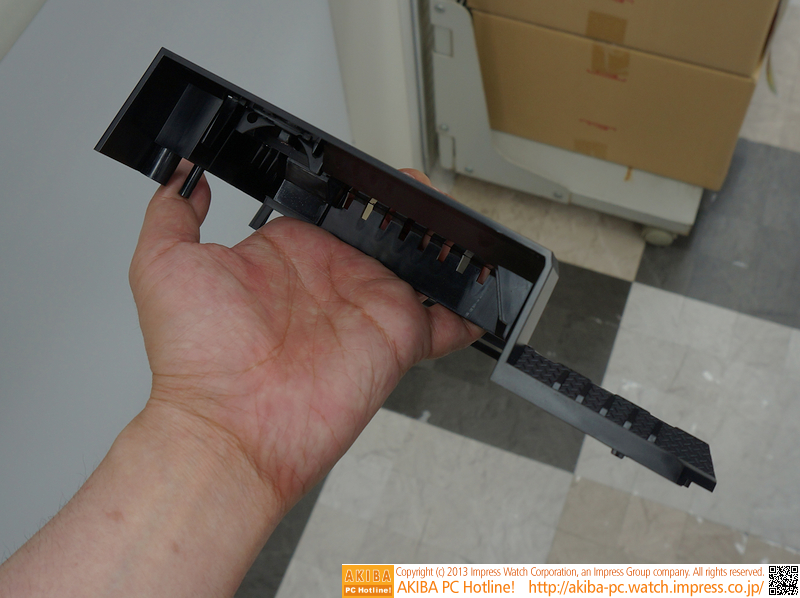 <a class="" href="http://akiba-pc.watch.impress.co.jp/docs/wakiba/find/20130531_601674.html">DOS/V POWER REPORT最新号</a>の該当記事（抜粋）。この他にも各社のHaswell向けマザーボードを掲載している。