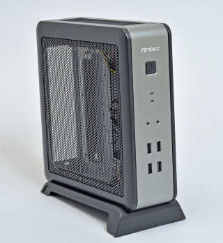 現状品 MiniITXケース 2種 A09P Antec ISK-110 電源付 Antec 【公式通販】
