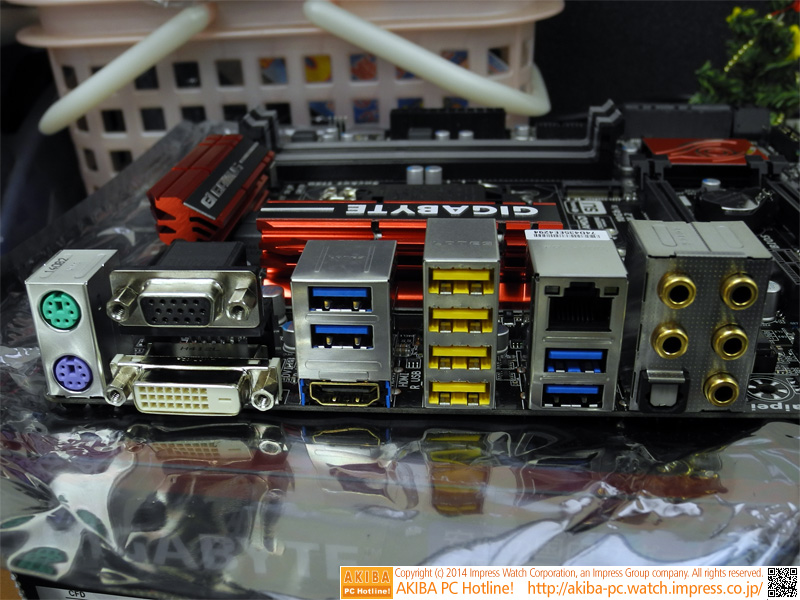 Killer　E2201を搭載したゲーム向けZ97マザーボードのmicroATXモデル。