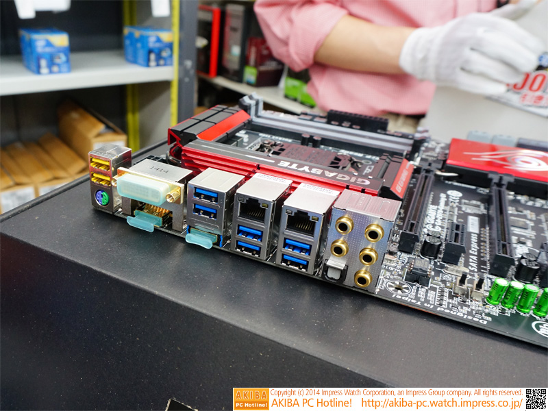 Killer E2201を搭載したゲーム向けZ97搭載マザーボードの最上位モデル。