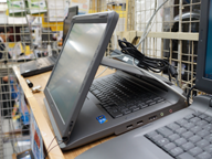 16.4型/フルHDでタッチ式のCore i5ノートPCが税込29,800円で販売中