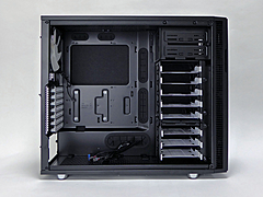 Fractal Designの静音ケース「Define」が進化、さらに静かに