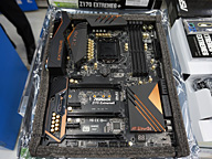 ASRockのZ170マザーは7モデル発売、M.2×3基搭載の「Z170 EXTREME 7+