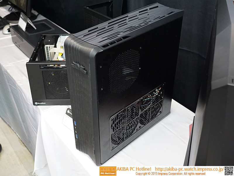 Mini-ITXに対応しているRAVENシリーズのケース