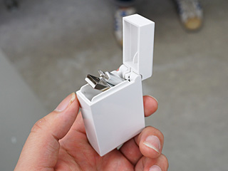 インテリア用　ナイトライダー旧規格携帯充電器 mhen150.jpg