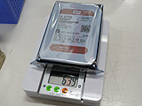 ヘリウム充填のNAS向け8TB HDD「WD80EFZX」が発売 - AKIBA PC Hotline!