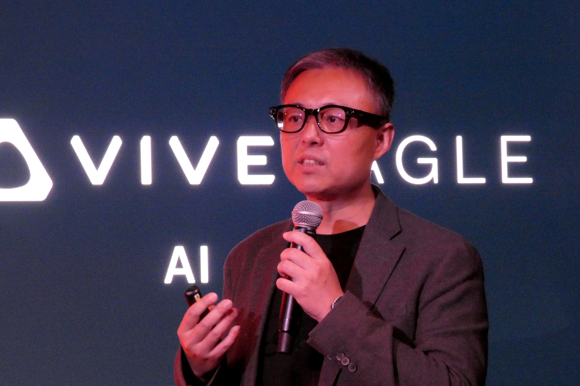 HTC グローバル シニアバイスプレジデントのCharles Huang氏