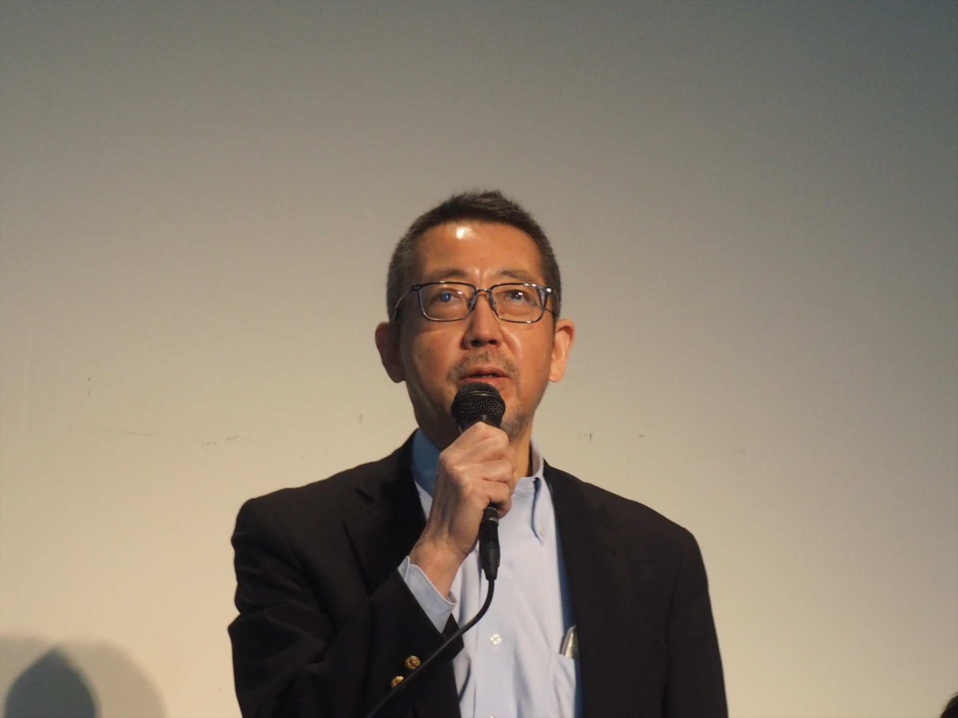 アスク代表取締役の武藤和彦氏