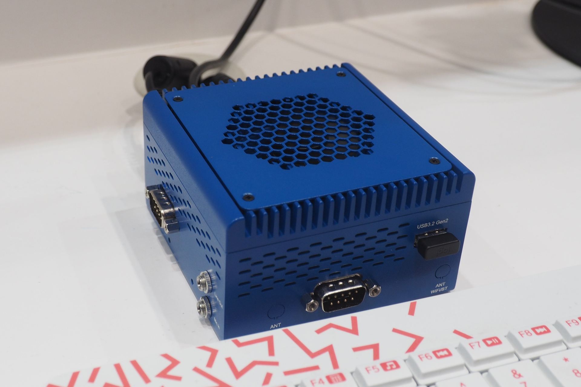 「DX-AIPlayer N97」の実機