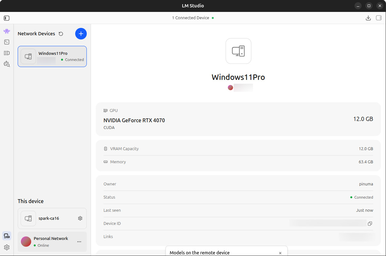 クライアントにしたい他のPCで同じようにLM Studioをインストール。同じアカウントでログインすると、DGX Spark側に「ネットワークデバイス」として表示される