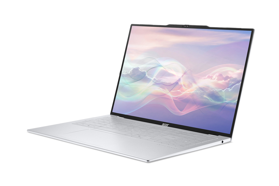 AMD Ryzen AI 7 345CPU搭載のCopilot+ PC「Swift Air 16」新モデル