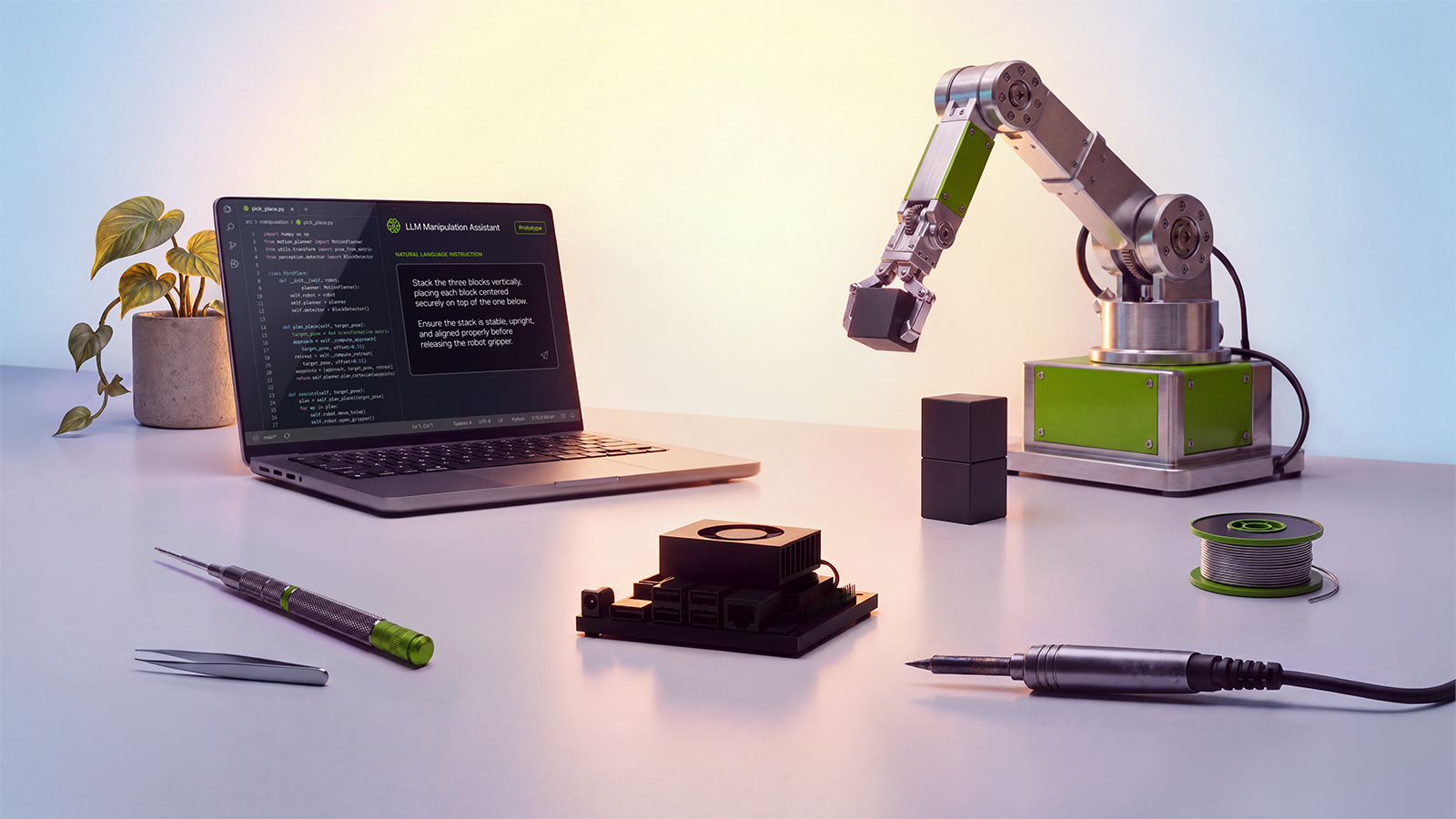 NVIDIA Jetson Orin Nano 2（中央）