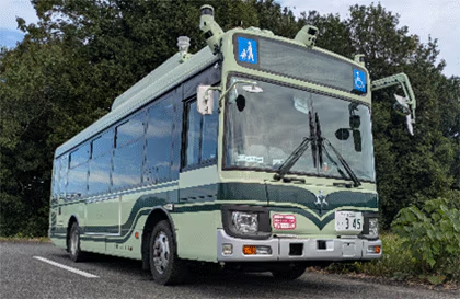いすゞ自動車製「エルガミオ（中型ディーゼルバス）」