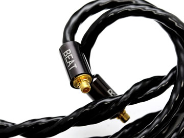 専用出品　Beat Audio 赤い見た目のかっこいいケーブル！濃厚で迫力あるサウンド！Beat