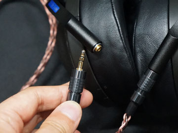 ソニーから約20万円のヘッドフォン「Z1R」。ハウジングに音響