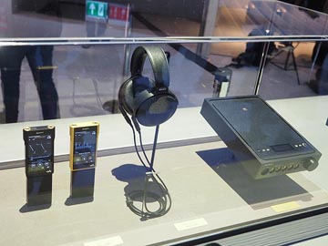 ソニー、ヘッドフォンオーディオを革新「Signature Series」。最上位