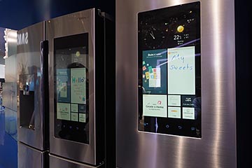 量子ドットが“次のテレビ”、冷蔵庫でも音楽再生やテレビ視聴。Samsung 