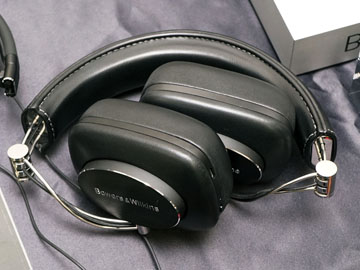 B&W、スタイリッシュな最上位ヘッドフォンをBT化「P7Wireless