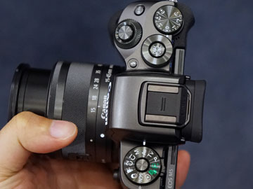 キヤノンミラーレス初、デュアルピクセルCMOS AF搭載「EOS M5」。1080