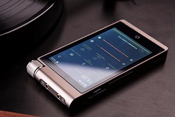 DSDネイティブ再生とSpotify対応のポータブルプレーヤー「Cayin