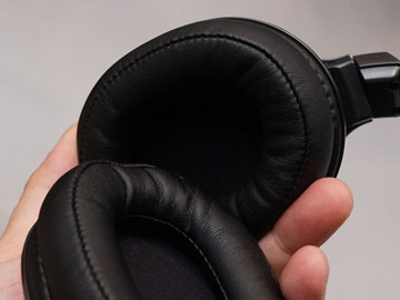 デジタルのままドライバ伝送する“至高のBluetooth”ヘッドフォン
