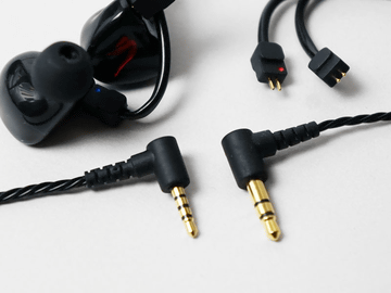ROXANNE Performance 2.5mm 4pinケーブル 心強く