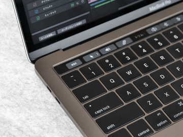 【美品】MacBook Air ＋10万円弱分ソフトFinalCutProなど 美品】MacBook Air ＋10万円弱分ソフトFinalCutProなど 美品