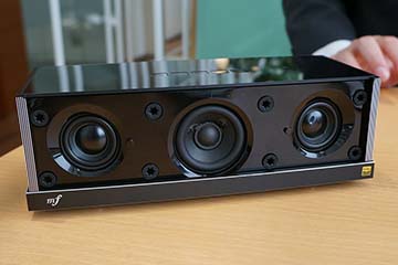 ハイレゾ対応　Bluetoothスピーカー　ELECOM　SPHR01 LBT-SPHR01AVBK_01k.jpg