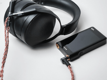 レビュー】ソニー的究極タッグ!! 最上位ヘッドフォン「MDR-Z1R