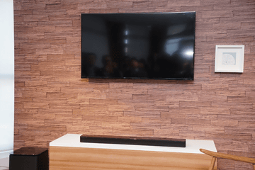 ボーズ、「一体型スピーカーの限界を超える」サウンドバー「SoundTouch