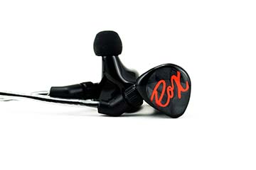 JH Audioから40%小型化したROXANNE UNIVERSALなど新イヤフォン