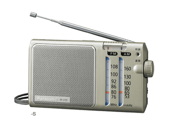 パナソニック、「らくらくチューニング」搭載ラジカセ。ワイドFM対応