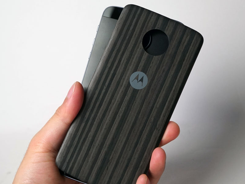 背面カバーを外して、Modsに付け替える