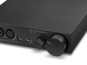 ゼンハイザー、4.4mmバランス出力装備のヘッドフォンアンプ「HDV