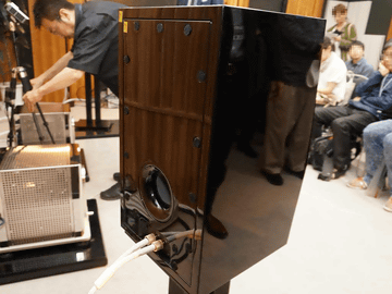 DIATONEが新世代ブックシェルスピーカーを披露。NCV-R振動板採用 - AV