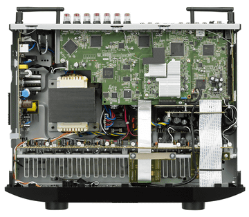 マランツ、旭化成DAC搭載など内部を刷新した105mmの薄型AVアンプ