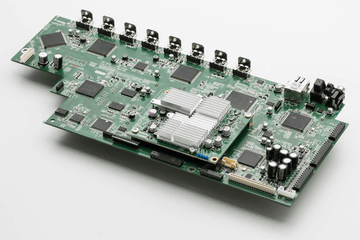 V*i様 nr1608 マランツ、旭化成DAC搭載など内部を刷新した105mmの薄型AVアンプ