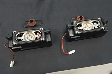 ysAQUOS LC40U45 スピーカーセットシャープ アクオス シャープ、4K高画質+前面開口スピーカーで音質強化したAQUOS中核