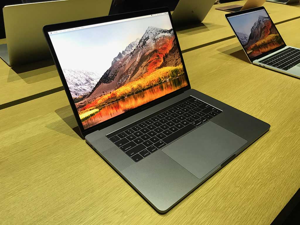リニューアルされた15インチMacBook Pro。プロセッサーは変わったが、外観に変化はない