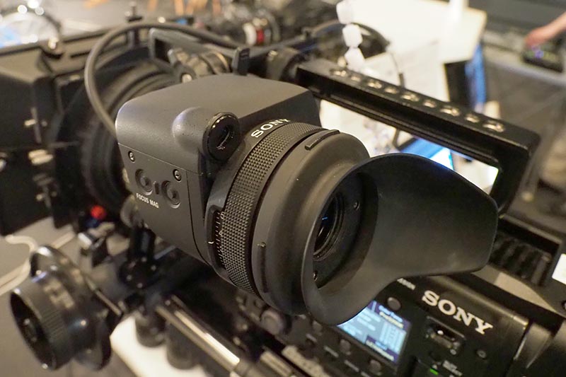 フルHD有機ELビューファインダ「DVF-EL200」