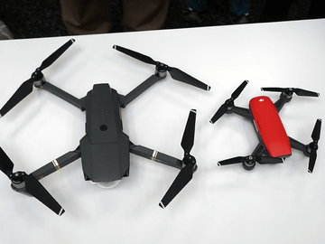 DJIの最小ドローン「Spark」、第一弾出荷開始。新ファームで自撮り機能