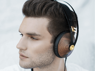 テックウインドがMeze Audioの取扱開始。ウォルナットハウジング「99