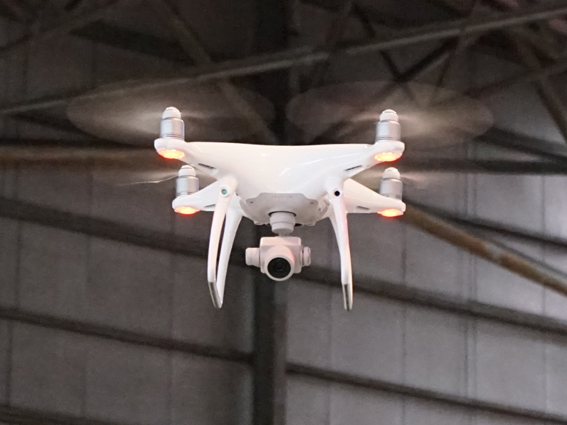 上位機種「Phantom 4 Pro」